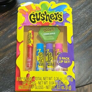 Throwback Gusher’s Lip Kit